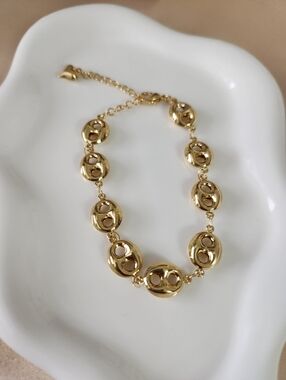 18k Gold Plated Bracelet